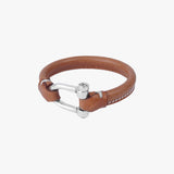 Foto de Detalle de Pulsera en baño de Plata y Cuero Camel de CXC