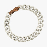 Foto de Detalle de Collar en baño de Plata con modelo de CXC