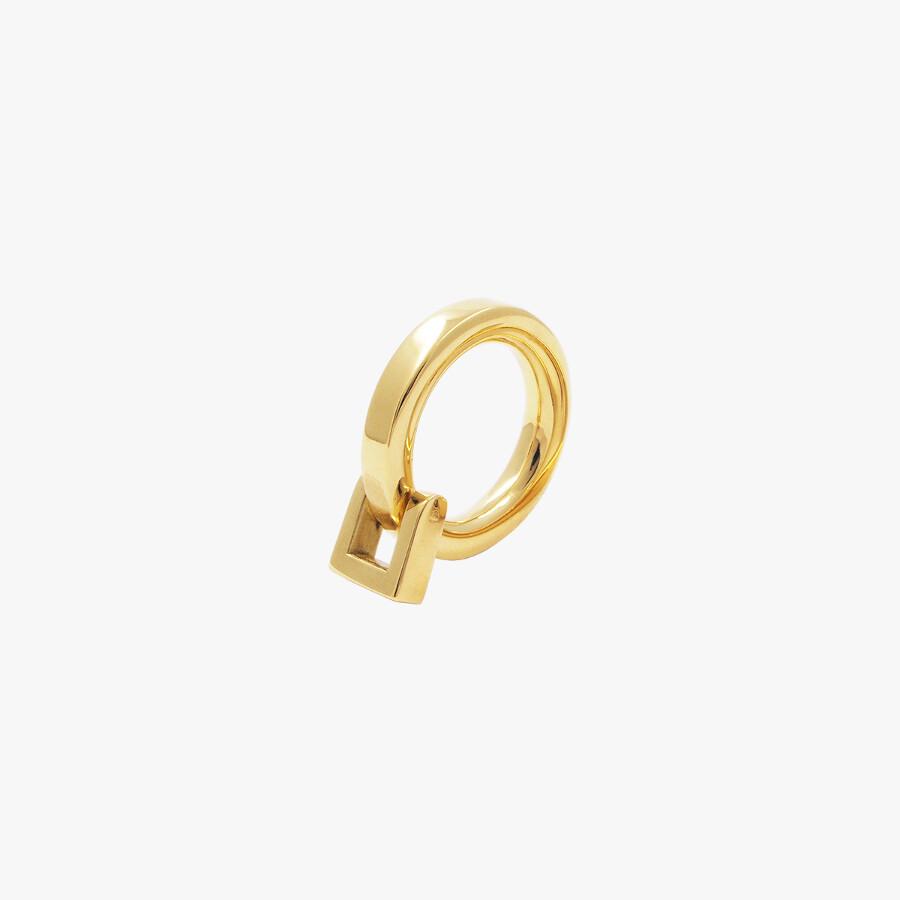 Foto de Detalle de Anillo en baño de Oro de CXC